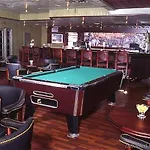 Ramada By Wyndham Uniontown 
